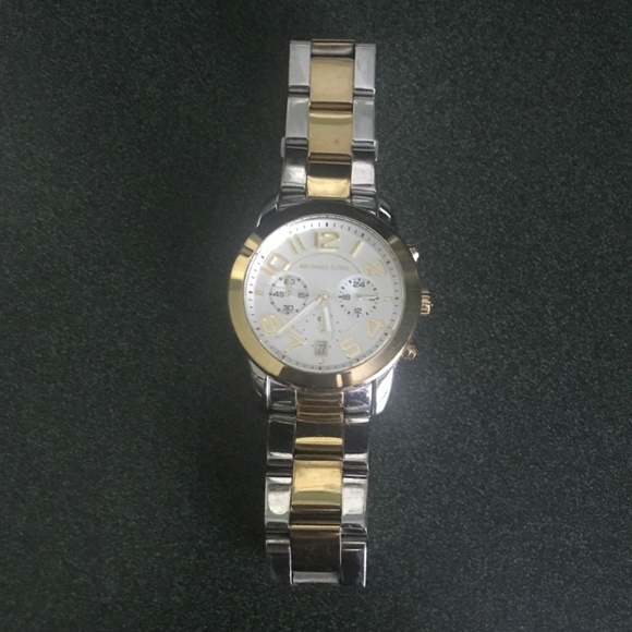 Michael Kors Two-tone Women’s Stainless Steel Chronograph Watch MK5748 main image 13
